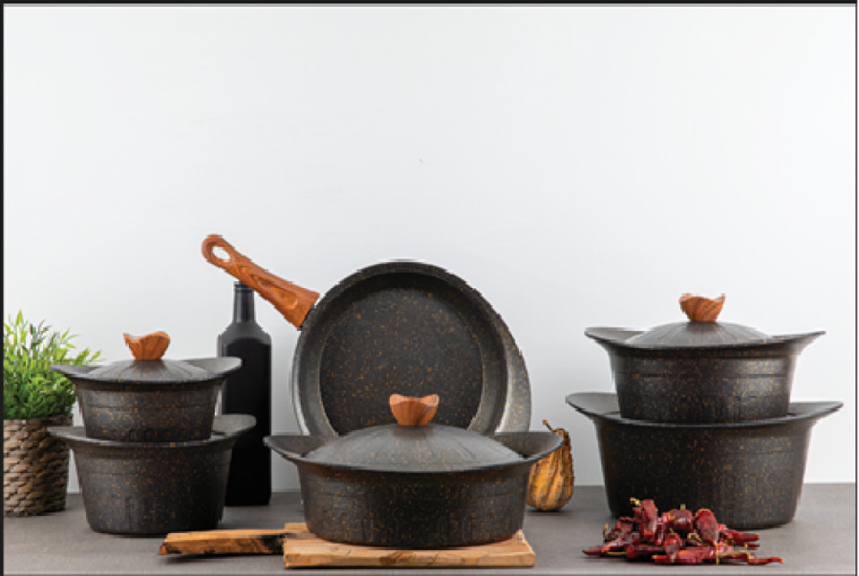 KOREAN MODEL COOKWARE SET